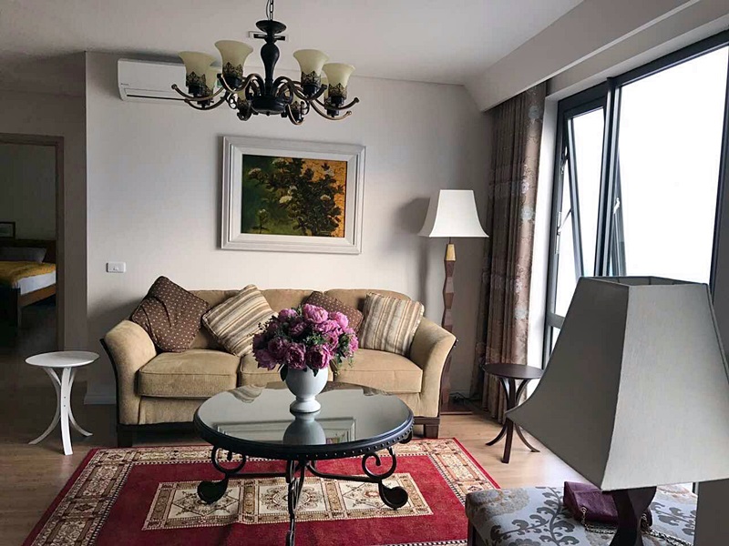 Cho thuê căn hộ 3 phòng ngủ tầng cao, view toàn cảnh Sông Hồng và Cầu Long Biên 10